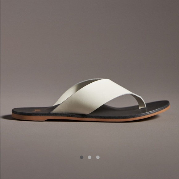 NWOB Beek Pip Leather Thong Sandals - Picture 1 of 7